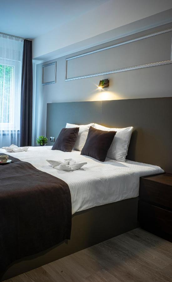 Loewen Hotel Радеформвальд Екстер'єр фото